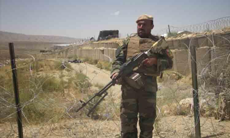 Afghan-border-forces-soldier-stands-guard-U-S-forces-base