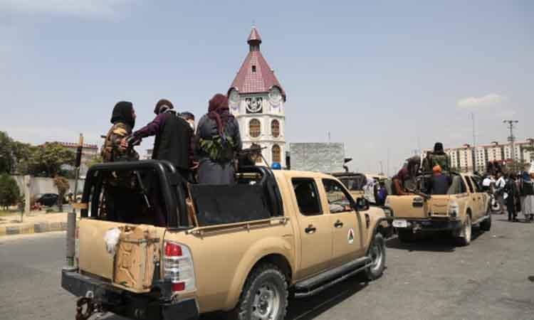Taliban-fighters-Kabul,