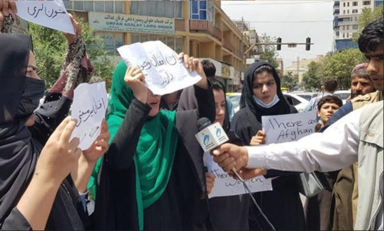 Women protester sin Afghanistan