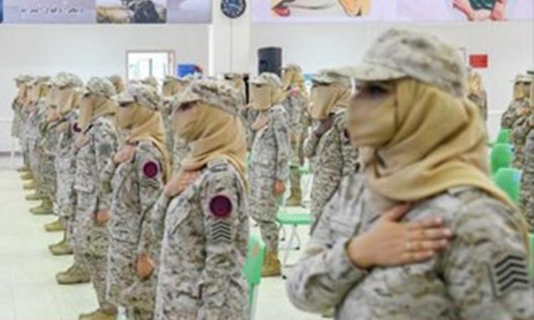 Saudi-Arabia-Female-Soldiers