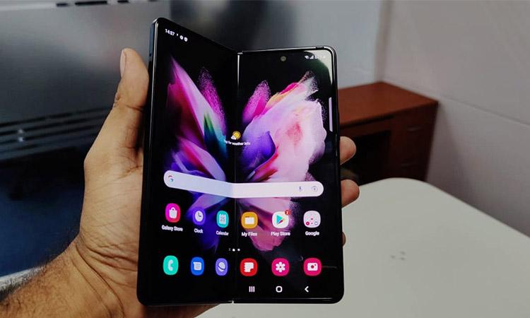 Samsung0Galaxy-Z-Fold3-5G