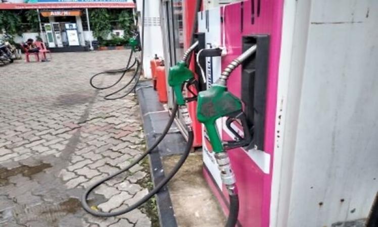 Petrol-Pump