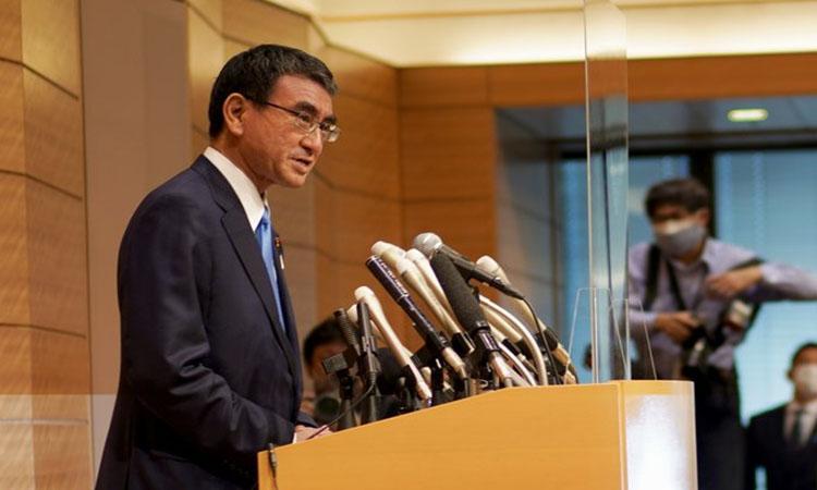 Japan's-Vaccination-Minister