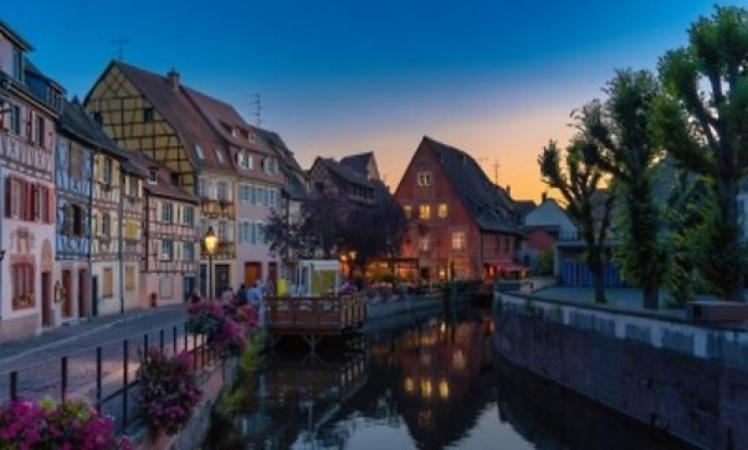 Hotels-homestays-or-rental-apartments-which-should-you-pick
