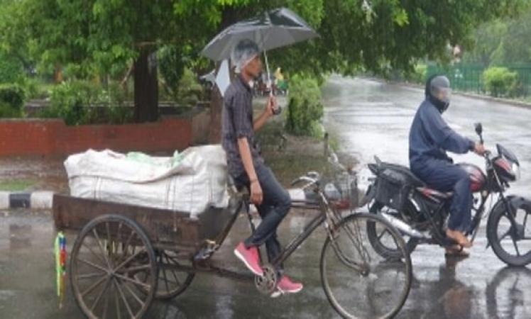 Delhi-rainfall
