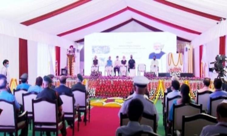 PM-inaugurates-Defence-Office-Complexes