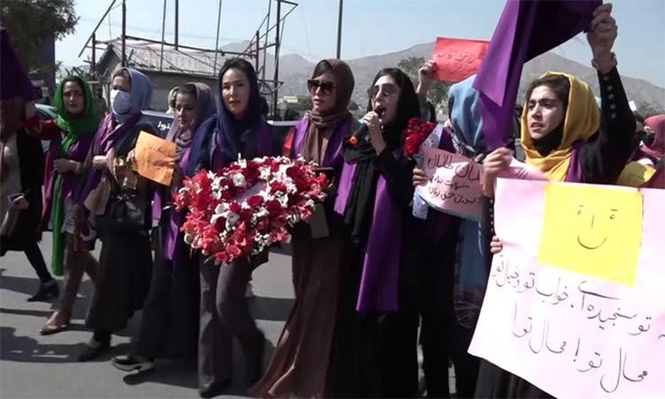 protest-against-taliban