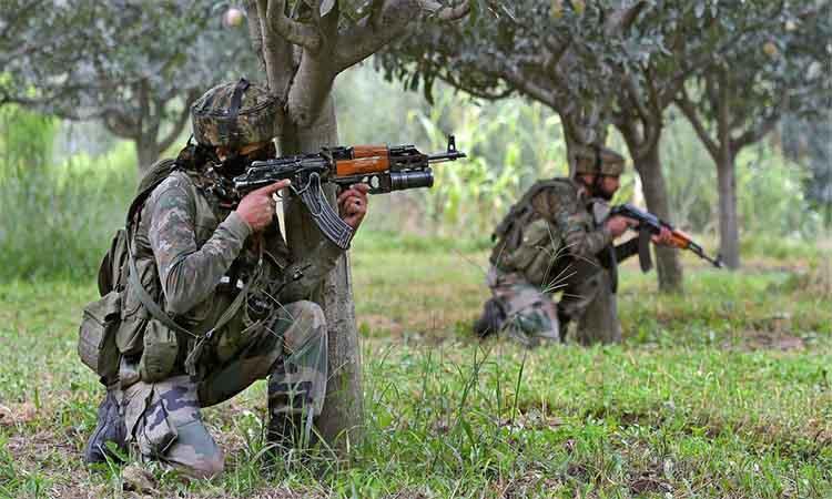 Kashmir-Gunfight