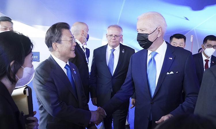 Moon-Jae-in-and-Joe-Biden