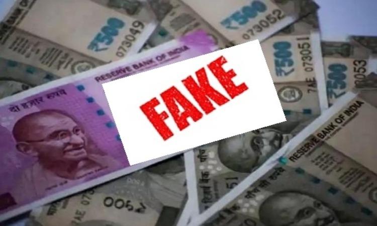 Fake-Indian-Currency