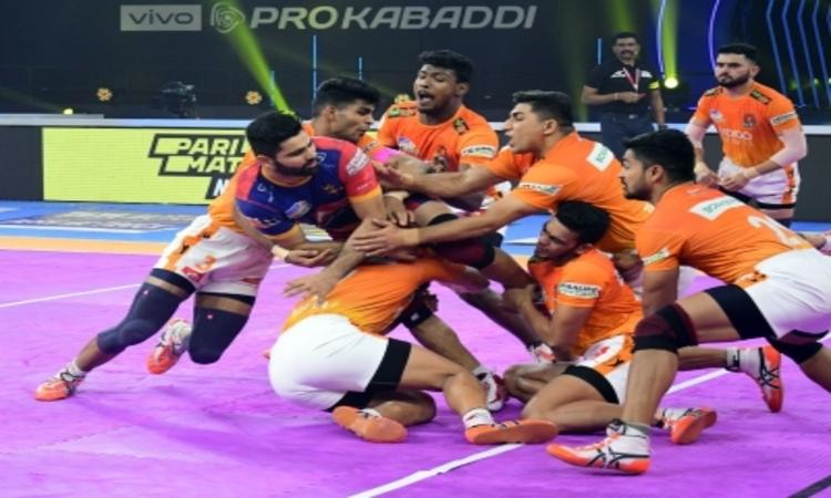 pro-kabaddi-league-puneri-pultan-surender-gill