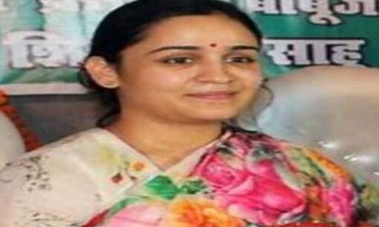 Mulayam-Singh's-daughter-in-law-Aparna-Yadav-joins-BJP