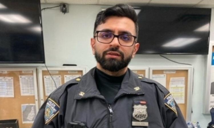 Indian-American-New-York-Police-Officer-Sumit-Sulan-being-hailed-as-a-Hero