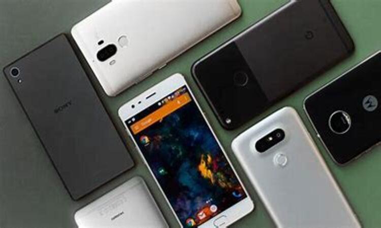 Smartphone-sales-grow-12%-inIndia-in-2021