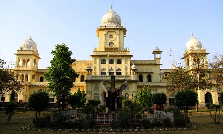 Lucknow-University