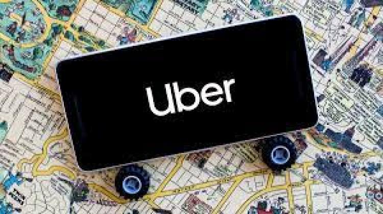 customers-book-experiences-Ride-hailing-app-Uber