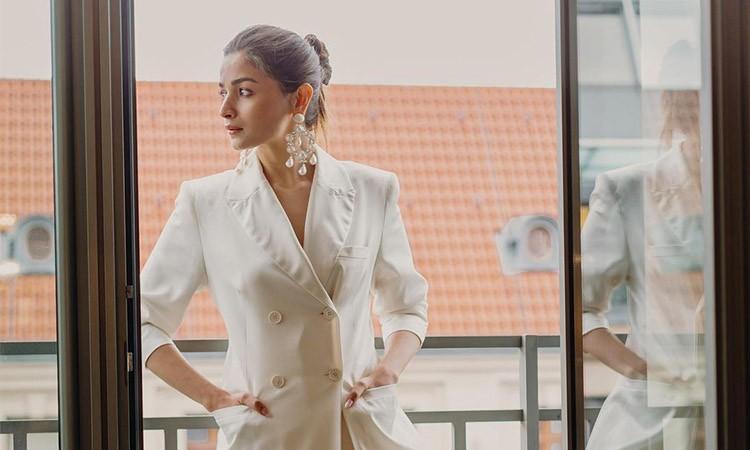 Alia-Bhatt