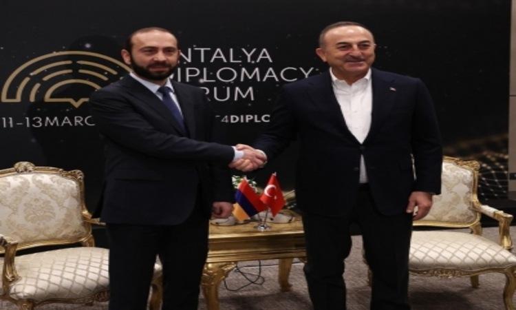 turkish-foreign-minister-and-armenian-foreign-minister