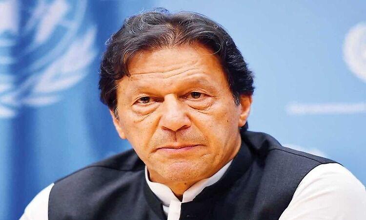 Imran-Khan-no-confidence-Motion-Tomatoes