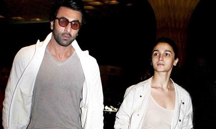 Alia-Bhatt-Ranbir-Kapoor