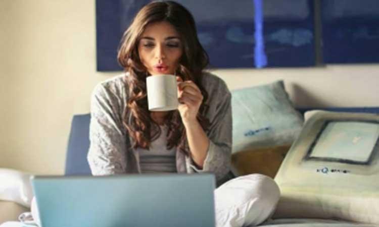 Pandemic-WFH-75%-Mumbaikars-agonised-by-bone-&-joints-problems