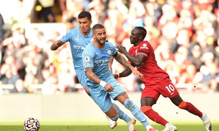 Manchester-City-and-Liverpool-drew-2-2-in-the-game-of-the-week-in-the-Premier-League