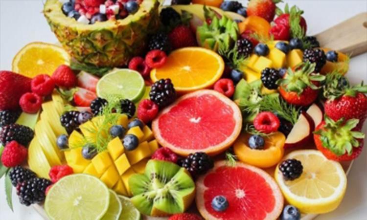Fruit-to-keep-you-hydrated-in-summers