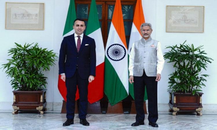 India-Italy-call-for-closer-industrial-and-defence-ties