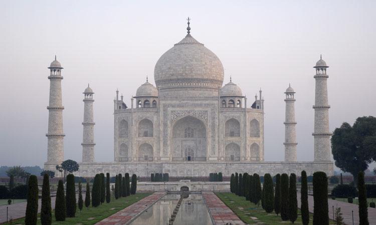 Petition-in-Allahabad-HC-to-open-20-rooms-in-Taj-Mahal