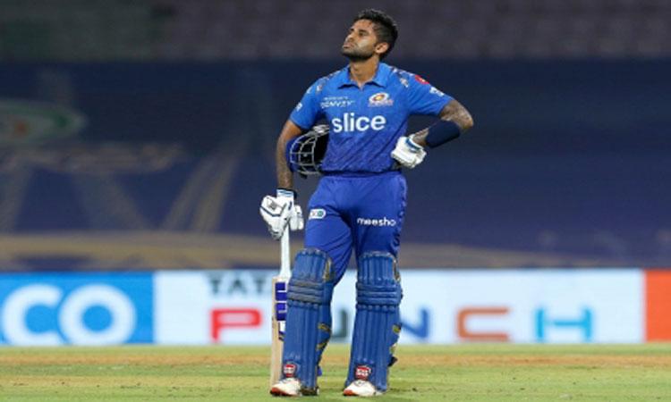 Suryakumar-Yadav-ruled-out-of-rest-of-IPL-2022-due-to-left-forearm-muscle-injury