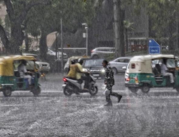 Thunderstorm-in-Delhi