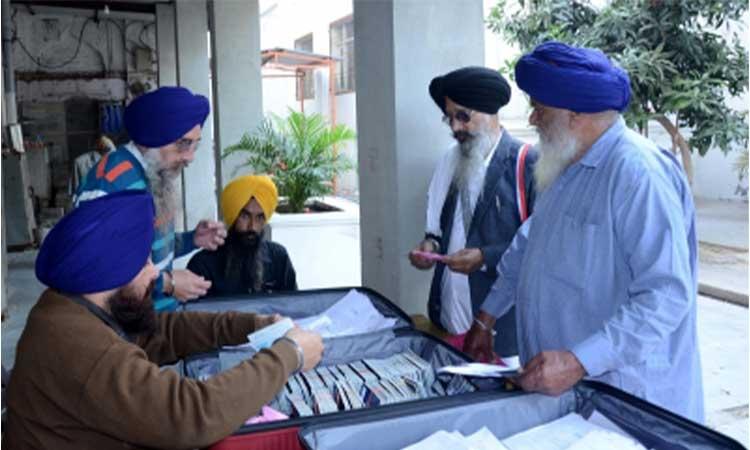 Pakistan-issues-visas-to-Sikh-pilgrims
