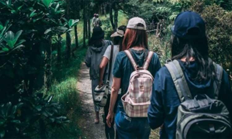 Travel-Tips-for-Millenials