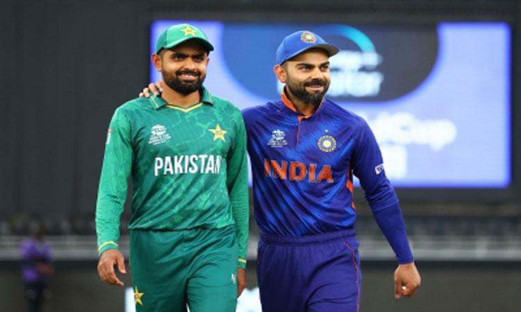 India-Pakistan-cricketers