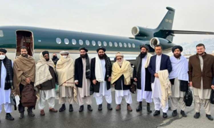 Taliban-US-officials