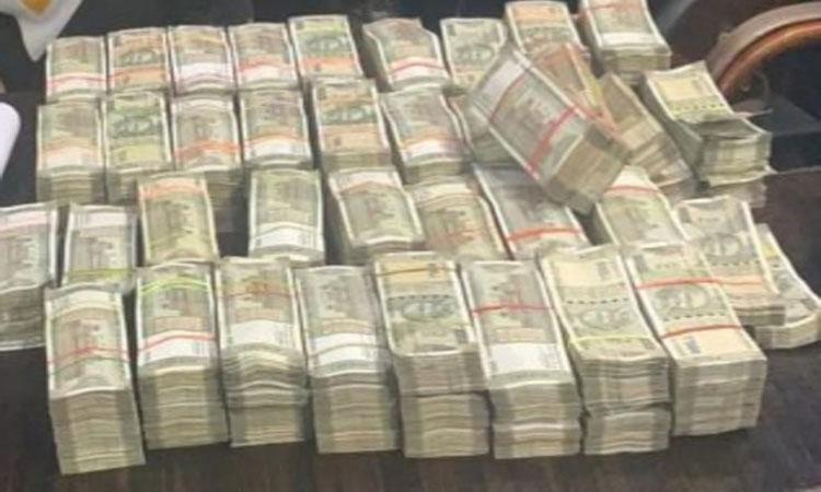 Money-seized-Jharkhand-MLAs