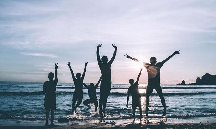 vacation-with-your-buddy