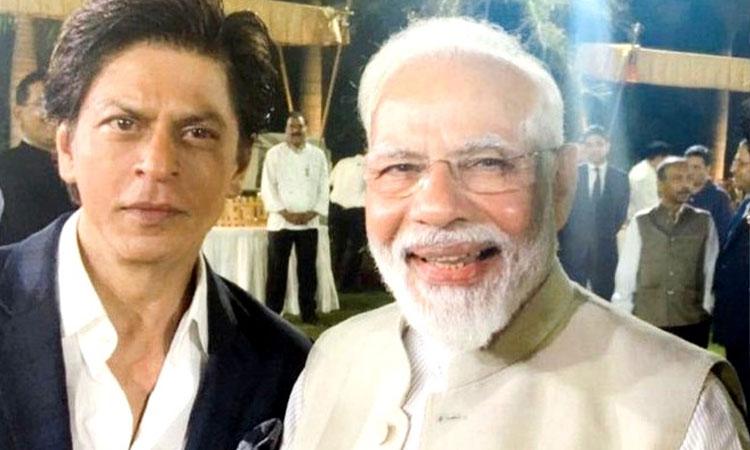 Shah-Rukh-Khan-and-Narendra-Modi