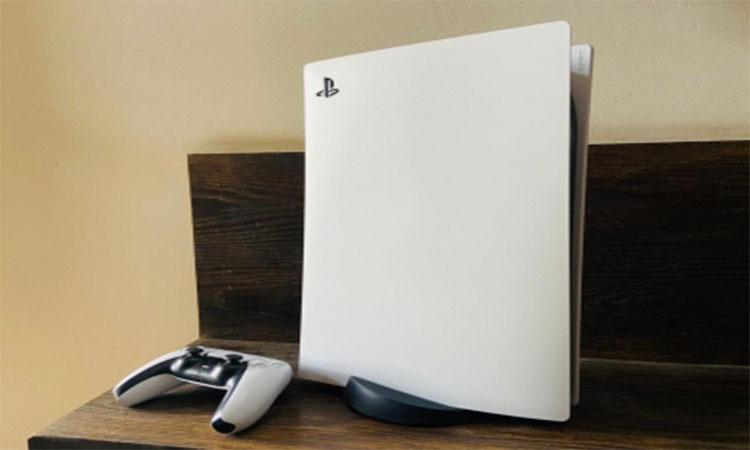 Sony-PS5-gaming