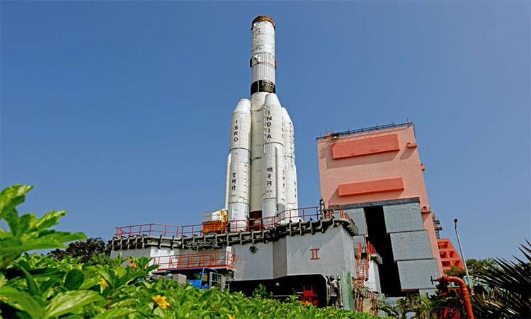 ISRO-GSLV-rocket-OneWeb-satellite-launch