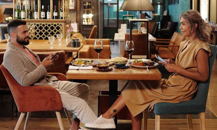 Single-Indians-choose-affordable-and-low-key-dating-options