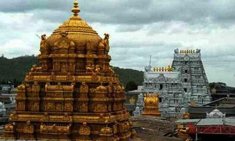 Sri-Venkateswara-temple-Tirumala-gold