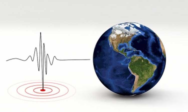 earthquake-hits-Nepal