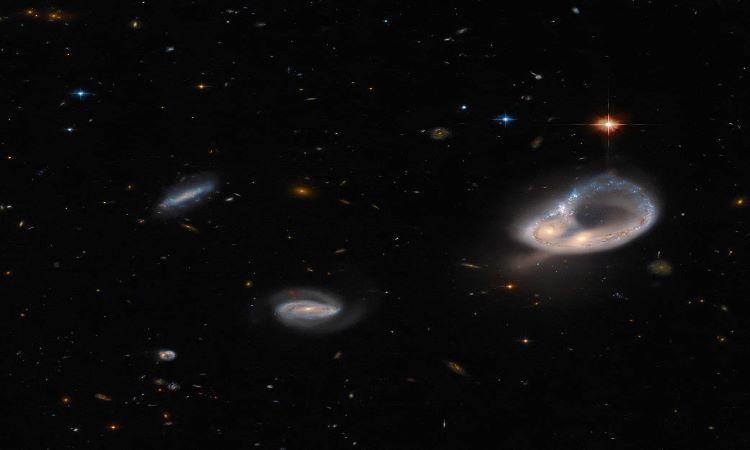 Hubble-unusal-galaxy