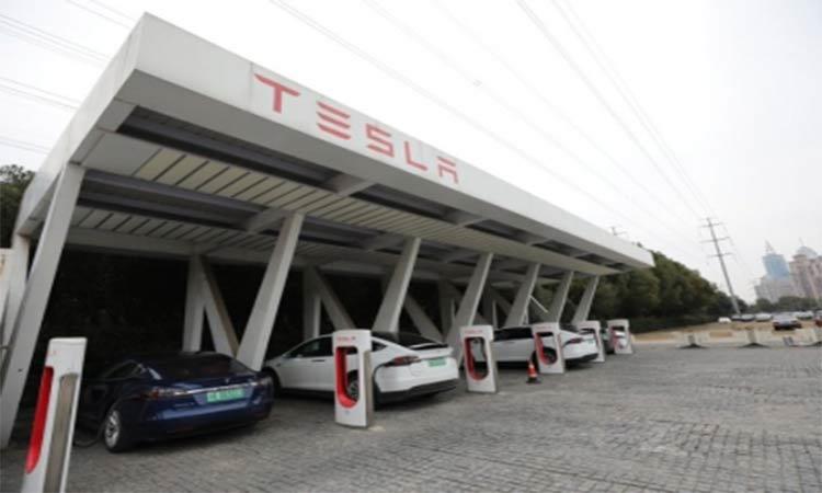 Tesla-electric-cars