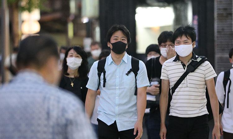 People-Wearing-Masks