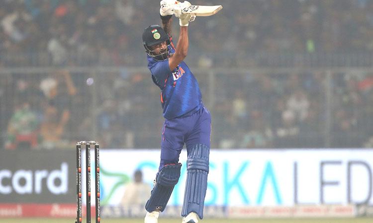A-different-role-helps-me-understand-my-game-a-little-better-Rahul-on-keeping-wickets-batting-at-five-in-ODIs