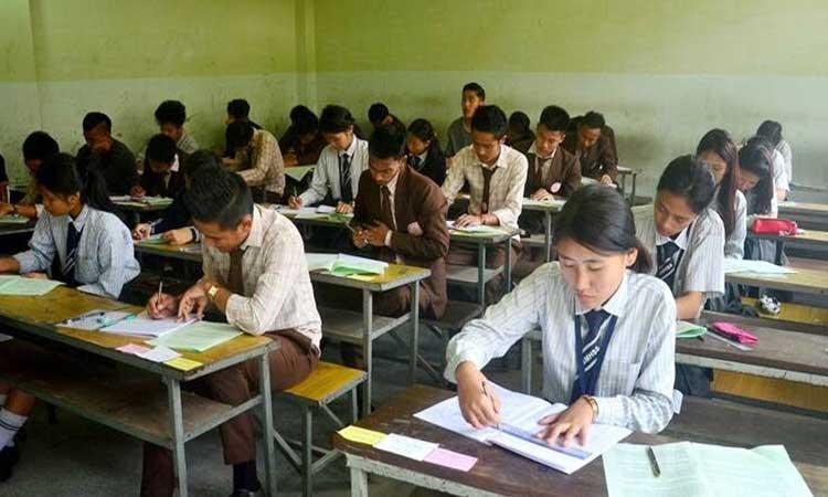 Students-giving-Exam