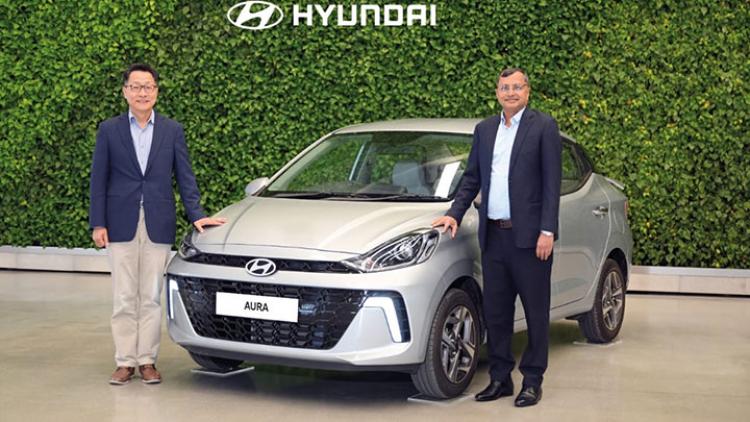 Hyundai-Motor-India-launches-new-car-Hyundai-AURA