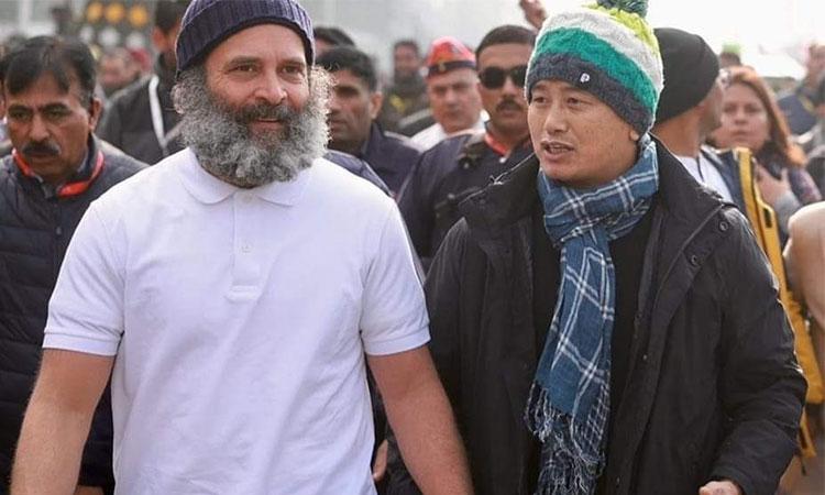 Bhaichung-Bhutia-participates-in-Bharat-Jodo-Yatra-with-Rahul